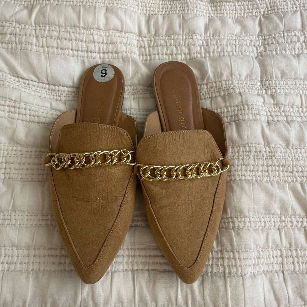 Madden Girl Tan Suede Pointed Toe Flats with Chain Detail
